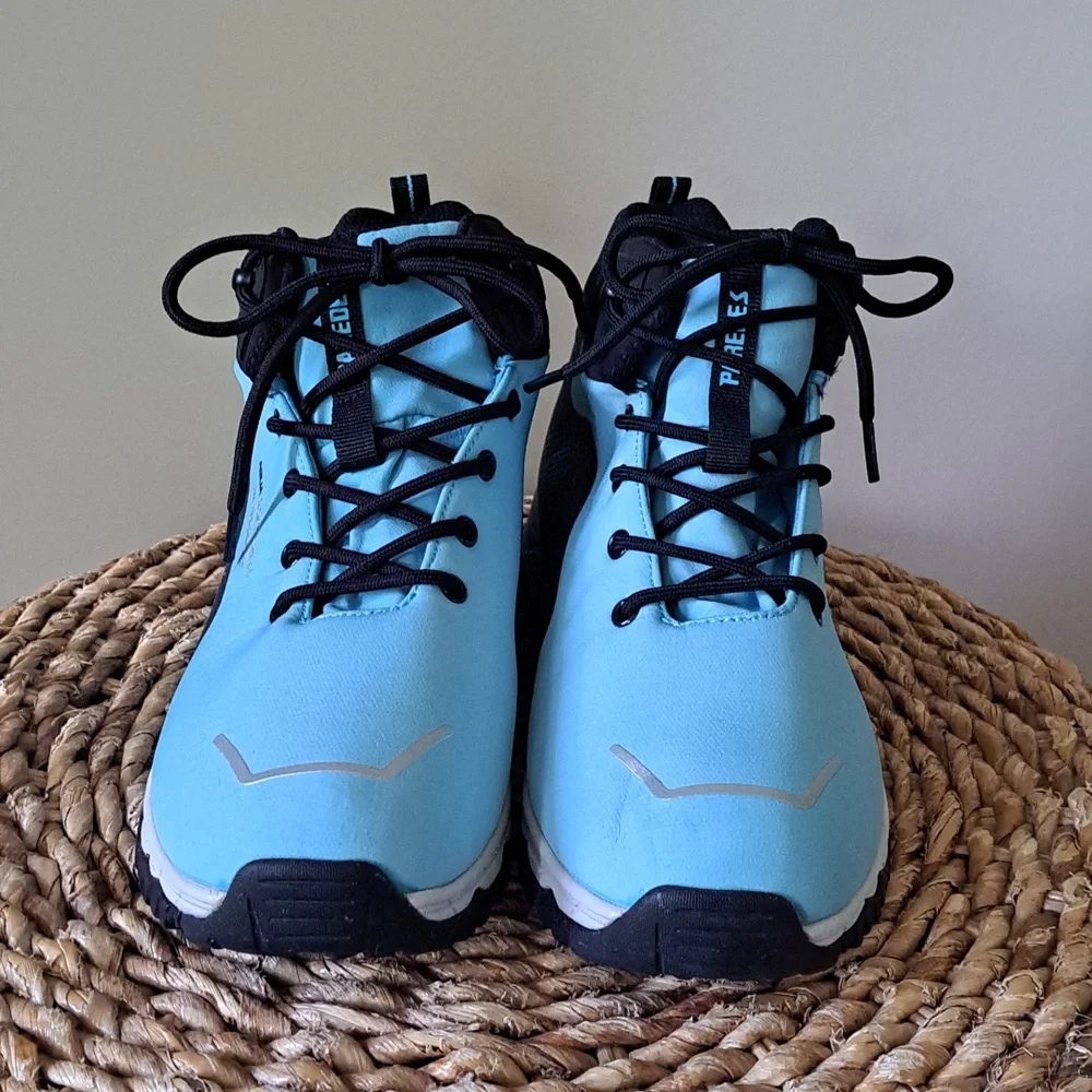 PAREDES Womens Performance Waterproof Aqua/Black Hiking‎ Soft Sneaker Boots S-9